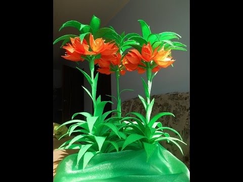 Видео: Цветы из гофрированной бумаги - Царская корона или Рябчики