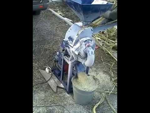 Видео: Кормоизмельчитель ДТЗ КР-20С