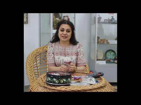 Видео: Мастер-класс по изготовлению броши "Триколор" в технике канзаши