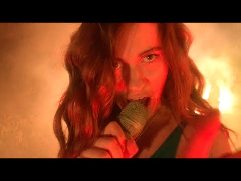 Видео: ЛУНА - LIVE PERFORMANCE («ДРУГ»)