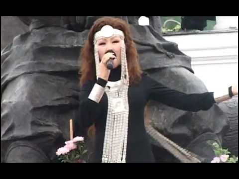 Видео: KIIN 2009 Ый Кыыhа - Олох эргиирэ (LIVE KiiN-Хит)