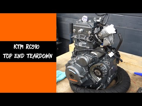 Видео: Разборка верхней части KTM RC390 | Снятие головки, цилиндра и поршня