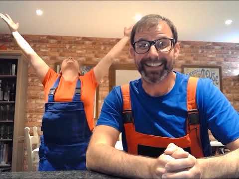 Видео: Not for Broadcast Mr.Bear Song 1 | Эй, медведь, версия 1 (в официальном дубляже Steam)