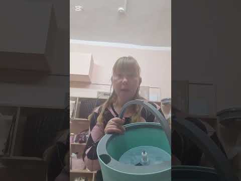 Видео: Распаковка Фаберлик. Новинка швабра с отжимом. Обзор швабра с системой  очистки воды  и  отжимом. 