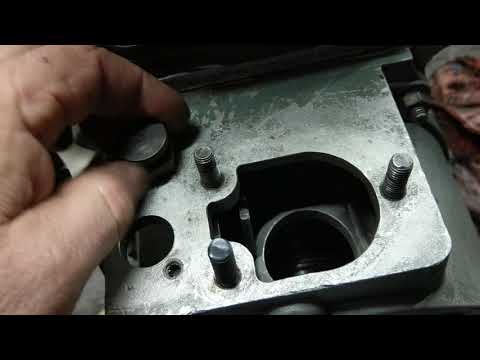 Видео: Tz-4k-14 , Тз-4к-14, двигатель 1D90,  Видеоинструкция №10. Установка топливного насоса.