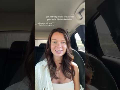 Видео: Вас просят танцевать в вашей дикой божественной женственности — Передано через Фрейю