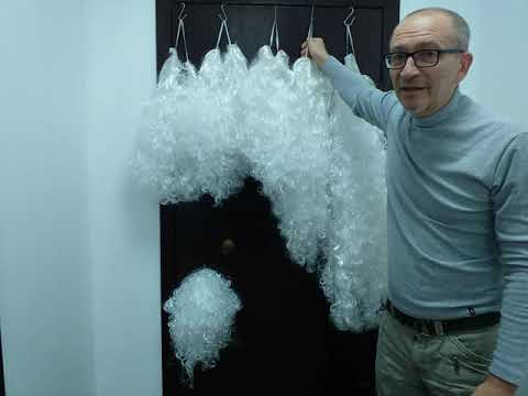 Видео: Выбираем бороды Деда Мороза