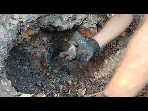 Видео: Нижний Тагил, Меднорудянское месторождение, Гетит. 2025 год.