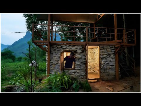 Видео: Генеральный директор уезжает из города в лес | кулинария, принося свет в дикие горы и леса