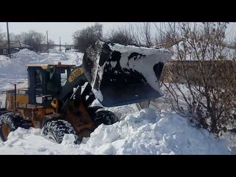 Видео: ZL 50 G  в работе, пробивает улицу