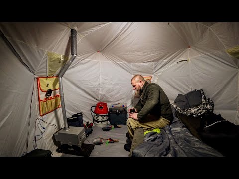 Видео: Поехали на рыбалку в Ночь Перед Рождеством! Рыбалка С Ночёвкой. Мясо с Хлебом! Просто Огонь! Рыбы --