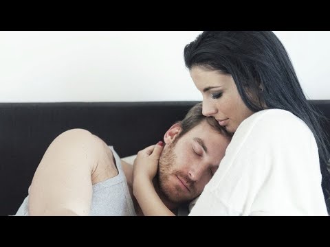 Видео: ПОМОГАЕМ  МУЖЧИНЕ...ПРОВОДЯТ ДАМЫ...