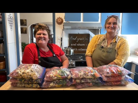 Видео: 4 блюда из копчёной колбасы, которые можно заморозить | Легкое приготовление замороженных блюд | ...