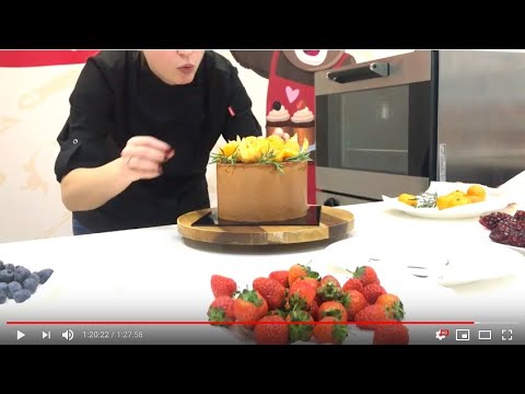 Видео: Ультра Шоколадный Торт от Одри за 73 минуты - Ultra Chocolate Cake - RECIPE