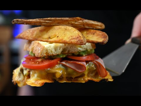 Видео: Горячий БУТЕРБРОД, самый вкусный и сочный. Праздник живота от Шеф-повара Андрея Балан