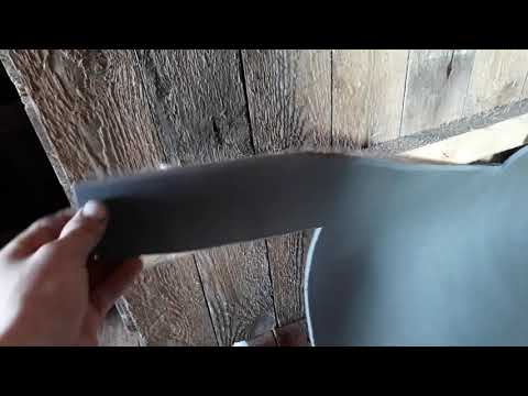 Видео: Трактор ДТ-75. Выезд и не много о ремонте кабины.