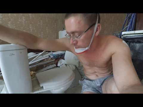 Видео: Как снять старый унитаз не разбив его. + Заржавел болт и не крутится.