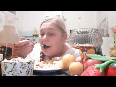 Видео: МУКБАНГ ПРАЗДНИЧНЫЙ