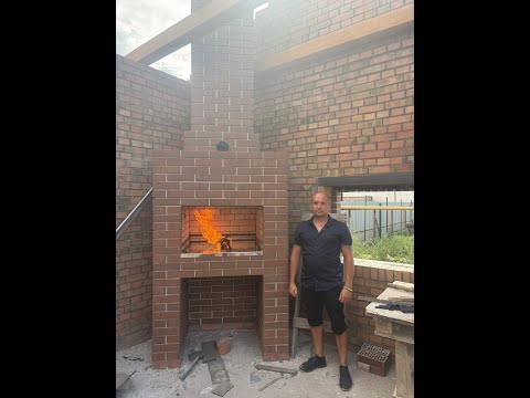 Видео: Угловой мангал наш 173 объект