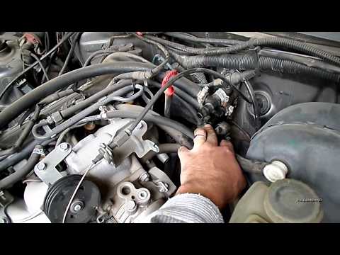 Видео: Замена крана печки  и радиатора отопителя салона Volvo 740 940