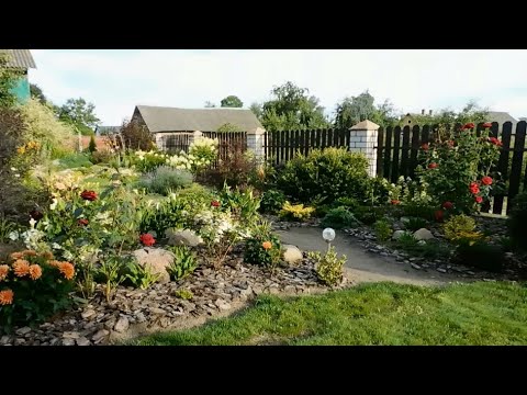 Видео: Этот сад был красив .но стал еще прекрасней.