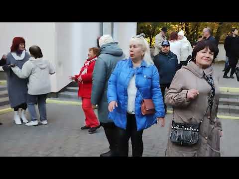 Видео: 20.10.2024.😘🤗💃А ты люби меня.В Гомельском парке.