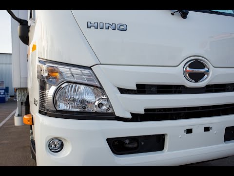 Видео: HINO 300 / Хино 300 - Световые приборы