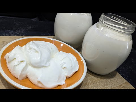 Видео: Как сделать сметану? Настоящая сметана из молока в домашних условиях. Очень простой рецепт!