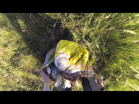 Видео: Прыжок с парашютом №3. Волосово 20.09.2014