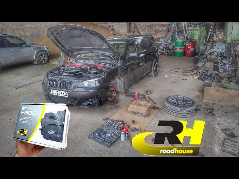 Видео: Смяна предни накладки на BMW E61/60 M57  3.0 218hp 🖤