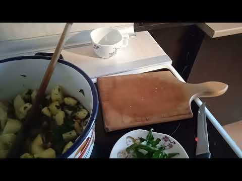 Видео: Копривена манджа, полезна и здравословна.