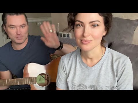 Видео: Заставляю его петь! Пишите вопросы #анастасиямальковамакеева #романмальков #отвечаемнавопросы 