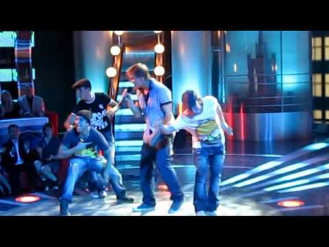Видео: Алексей Воробьев отжигает с танцорами.mpg