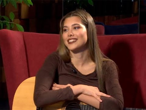 Видео: Певица, автор песен Анет Сай: очень важно себя слушать