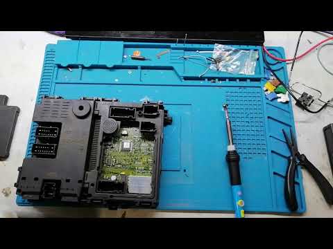 Видео: Ремонт блока BSI Пежо, Ситроен. Как достать Pin Code. Восстановление автоключа Пежо 406 1999 года