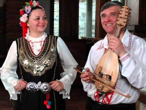 Видео: Сорина Богомилова - Гълъб гука, сестра Яна ока