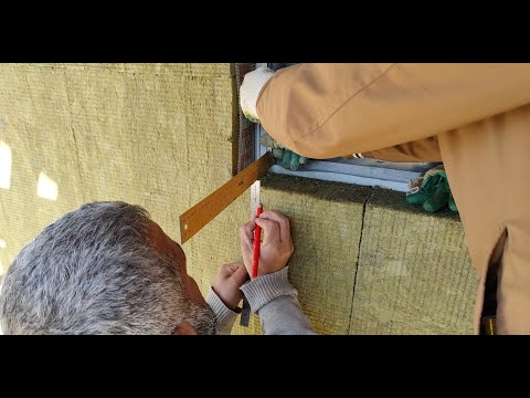 Видео: Как в минеральной вате формируется клон под установку подоконного отлива, СФТК Мокрый Фасад Ceresit