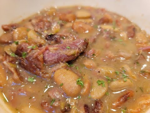 Видео: Готовим копченые шейные кости и масляную фасоль!