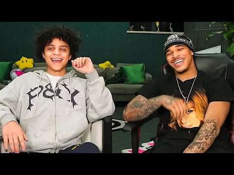 Видео: Xaviersobased выходит на трансляцию Plaqueboymax!