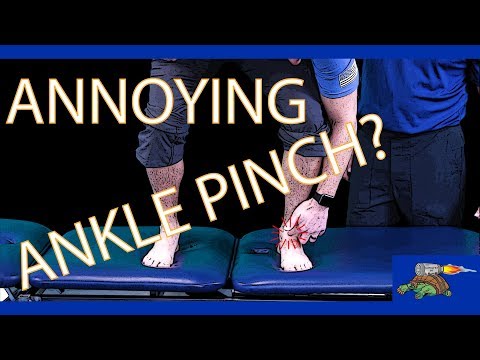Видео: Защемление лодыжки — только одно движение