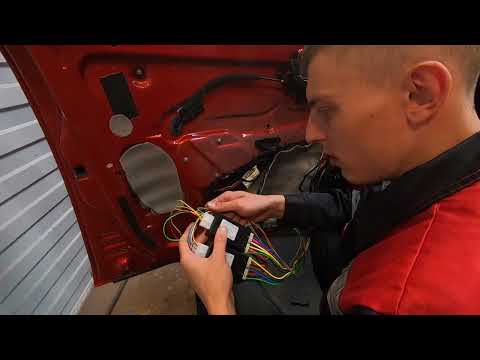 Видео: Контроллер стеклоподъёмников МАКС-2 VESTA на 4 двери.(Установка)