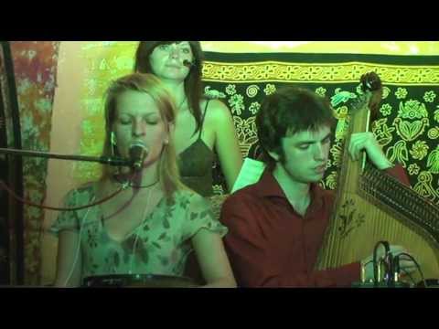 Видео: Flёur - Летняя ночь, летящая в пустоте