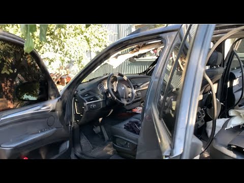 Видео: BMW X5 E70 3.5d Чистка дренажных каналов (дренажей)