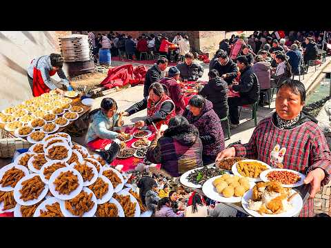 Видео: Китайская сельская свадебная сцена, невероятная 200 юаней 12 блюд 8 супов
