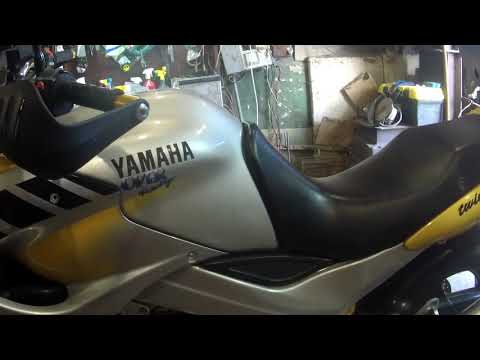 Видео: Немного про замену масла в Yamaha TDM 850-2 и про мелочёвку с Емекс!