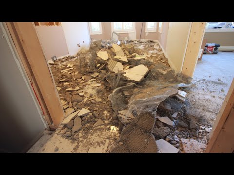 Видео: Як саме потрібно купувати в Канаді хату для перепродажі.