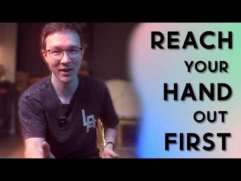 Видео: 25 харизматичных моделей поведения, которые привлекают