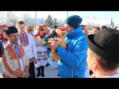 Видео: На марийской свадьбе в Марий Эл побывал Джон Уоррен.