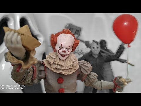 Видео: Фигурка клоуна Пеннивайза из фильма Оно 2017