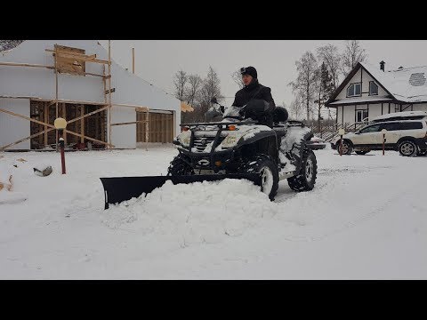 Видео: Сборка отвала ATV IRON и уборка снега на квадроцикле CFMOTO X6